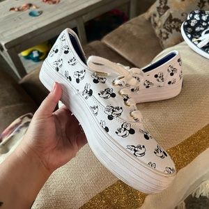 Women’s 6.5 Disney Triple Keds